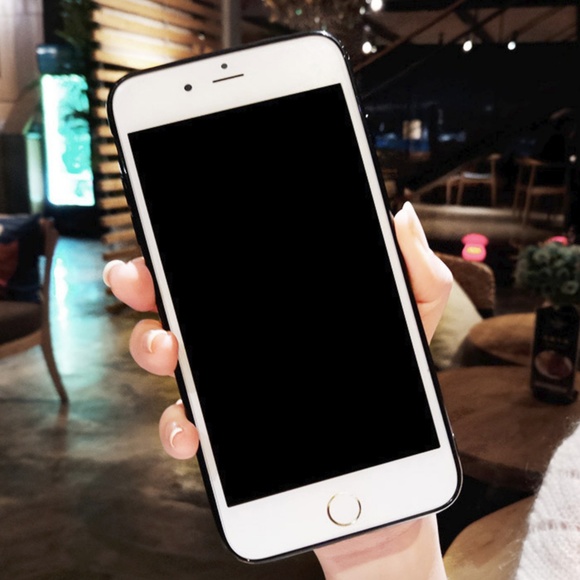 NEW iPhone Max/XR/XS/X/7/8/7+/8+ Shiny Earth Case - Picture 6 of 6